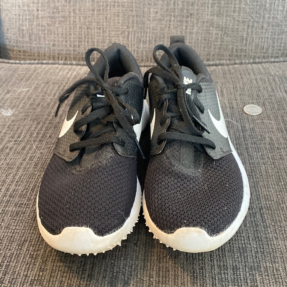 Nike boy golf shoes